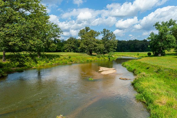 Opter pour une injection d'acide hyaluronique à Lille